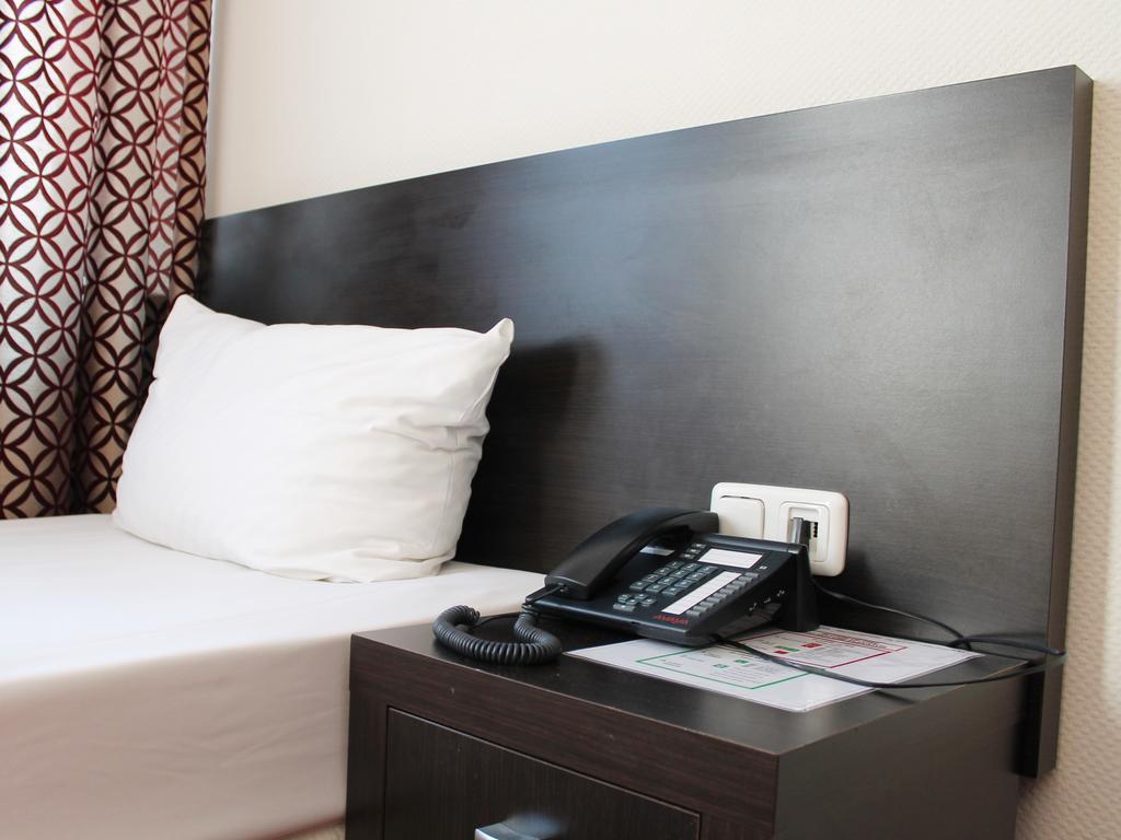 Aariana Hotel Оффенбах Экстерьер фото